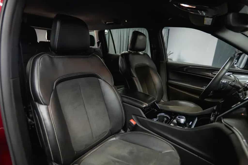 Jeep Grand Cherokee 3.6 4x4 Altitude L ACC Kamera 19% 07/2022-photo-46
