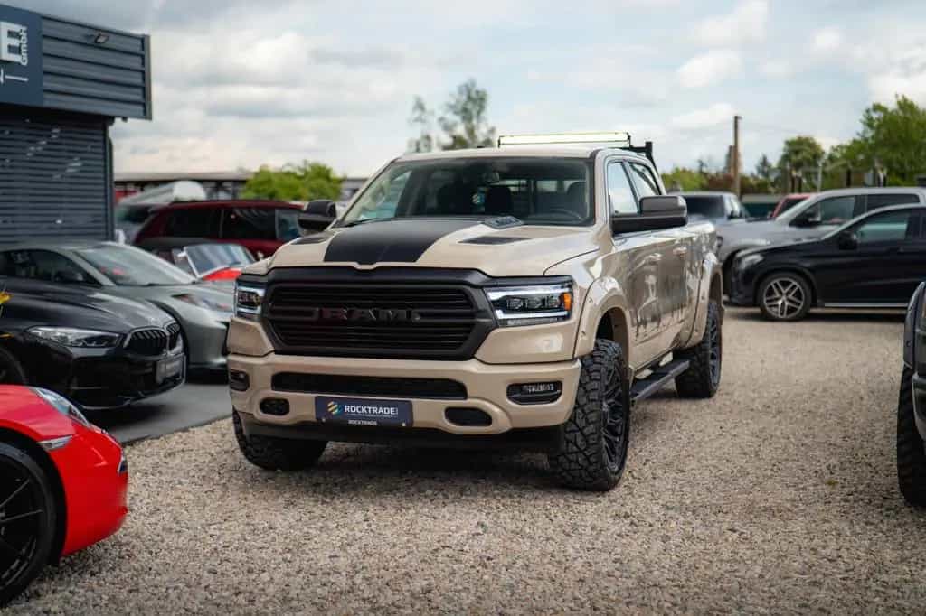 Dodge RAM 5.7 V8 HEMI 4x4 ARMY STYLE Offroad LONGBED 07/2019-photo-18