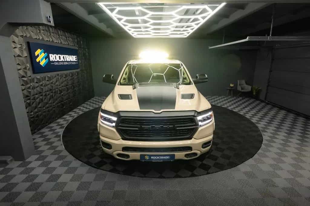 Dodge RAM 5.7 V8 HEMI 4x4 ARMY STYLE Offroad LONGBED 07/2019-photo-3
