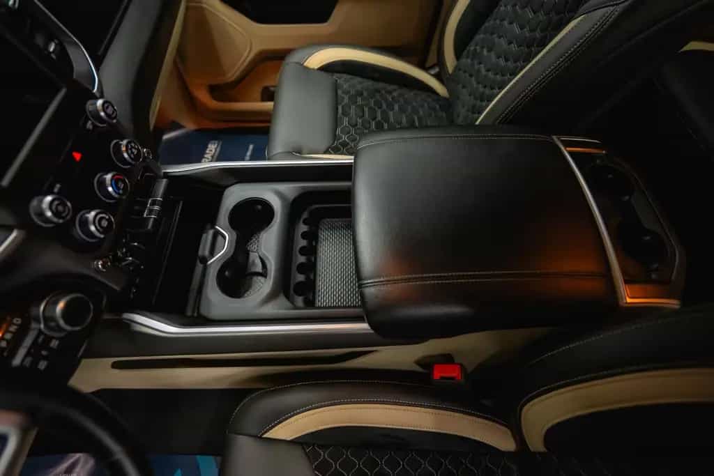 Dodge RAM 5.7 V8 HEMI 4x4 ARMY STYLE Offroad LONGBED 07/2019-photo-41
