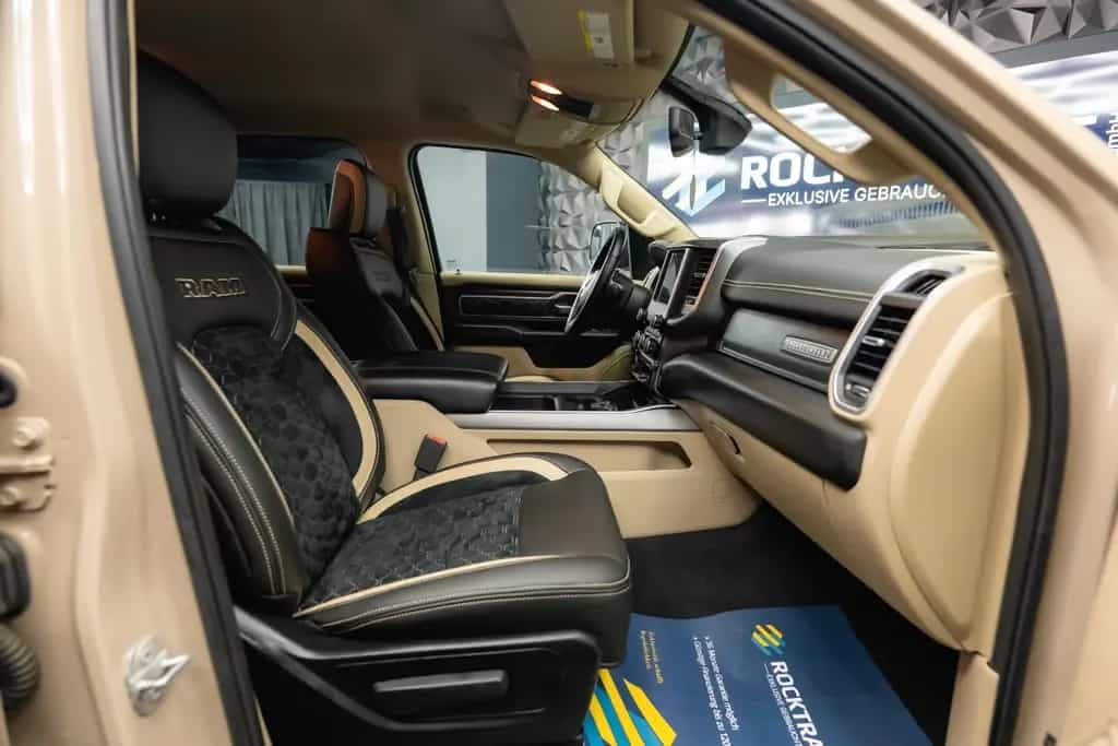 Dodge RAM 5.7 V8 HEMI 4x4 ARMY STYLE Offroad LONGBED 07/2019-photo-45