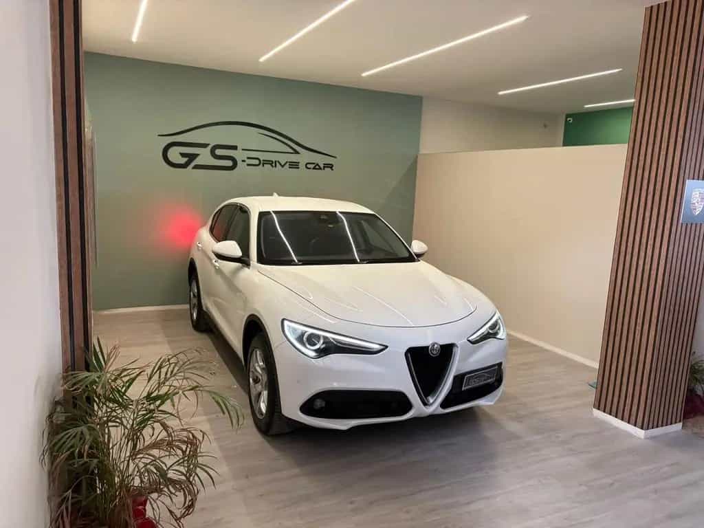 Alfa Romeo Stelvio 2.2 TDI 210CV Veloce AT8 Q4 06/2019-photo-2