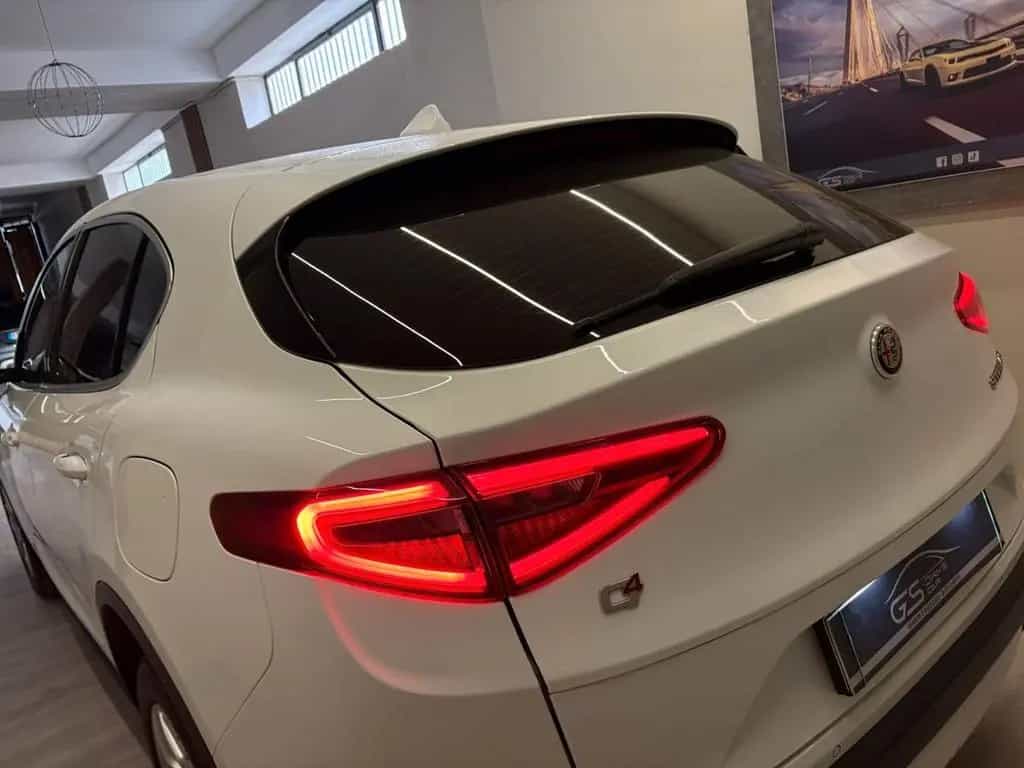 Alfa Romeo Stelvio 2.2 TDI 210CV Veloce AT8 Q4 06/2019-photo-6