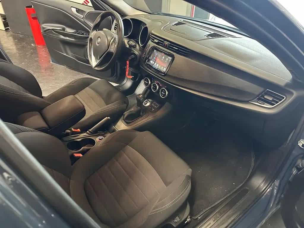 Alfa Romeo Giulietta 1.6 JTDm TCT 120 CV Super 09/2017-photo-13