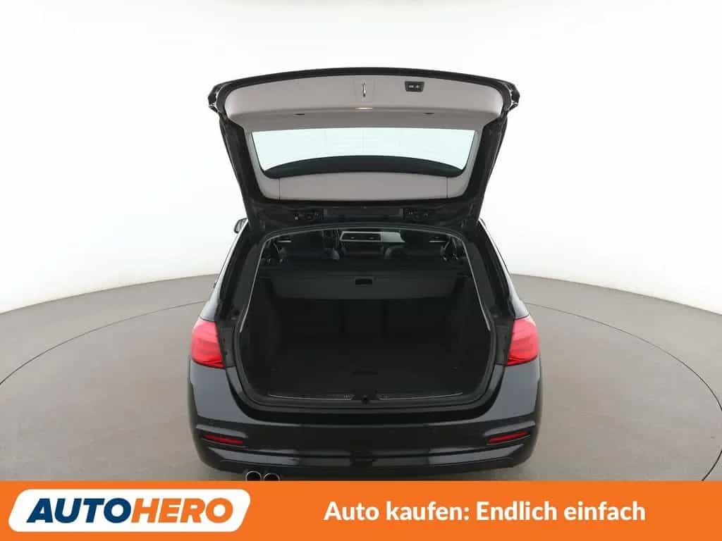 BMW 330 i Advantage Aut.*NAVI*CAM*SHZ*TEMPO* 02/2018-photo-16