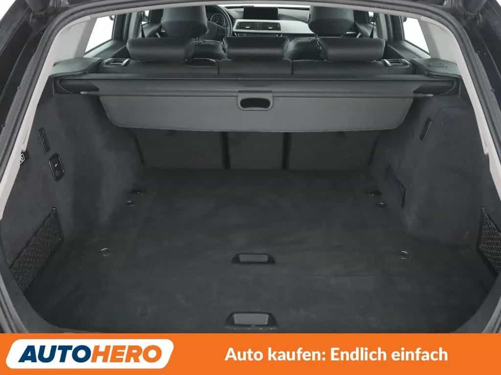 BMW 330 i Advantage Aut.*NAVI*CAM*SHZ*TEMPO* 02/2018-photo-17