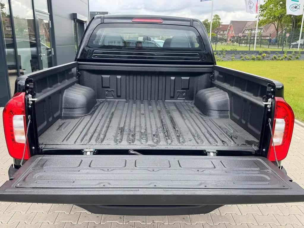 Foton 3 4x4 AUTOMATIK*DOKA*360*LEDER*SOFORT null-photo-19