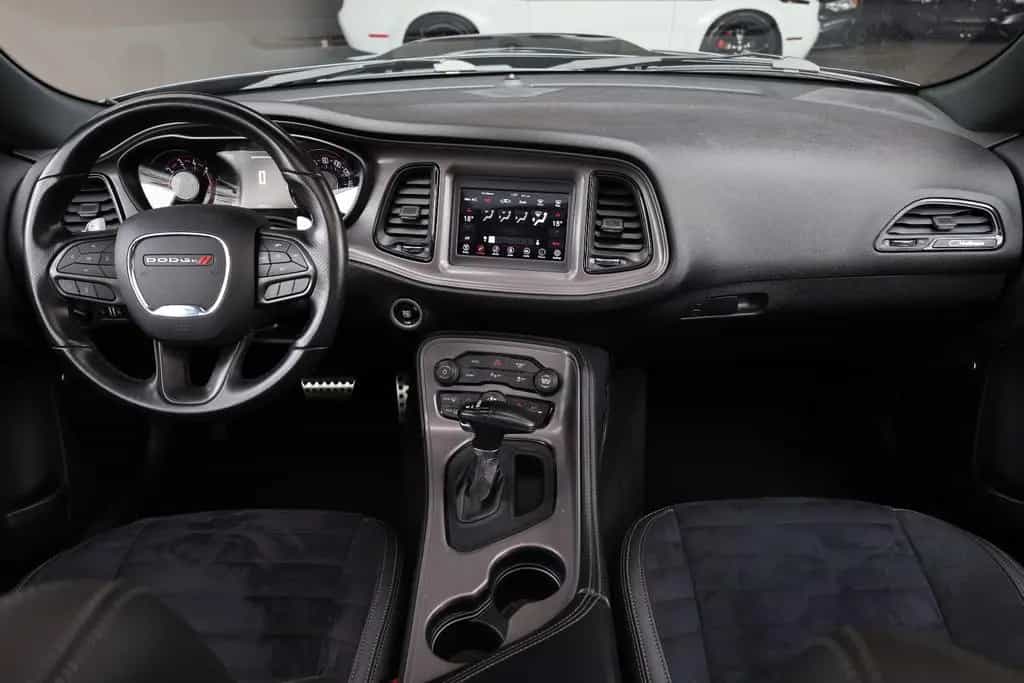 Dodge Challenger 5.7 R/T/Alpine/SHZ/SBD/LED/MFL/R20 05/2023-photo-16