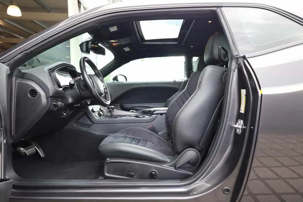 Dodge Challenger 5.7 R/T/Alpine/SHZ/SBD/LED/MFL/R20 05/2023-photo-8