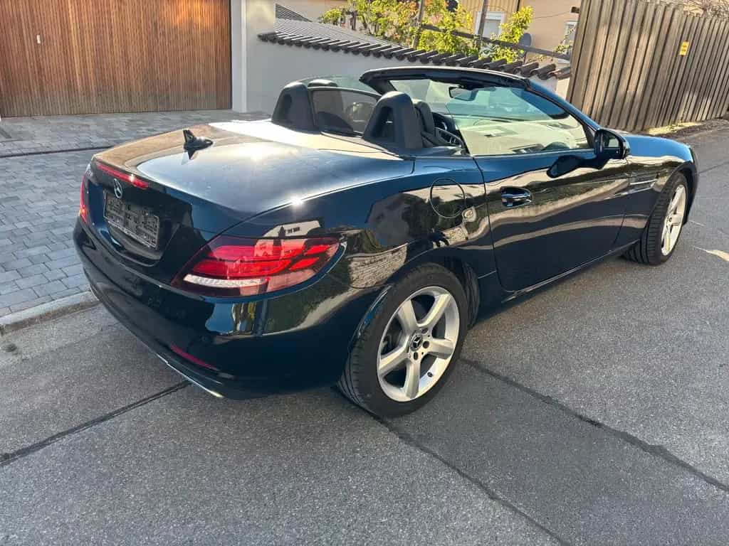 Mercedes-Benz SLC 200 Roadster Cabrio 2019 04/2019-photo-11