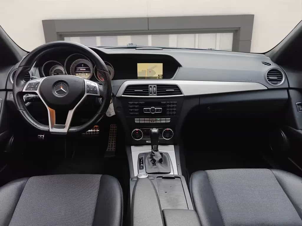 Mercedes-Benz C 180 T CGI *AMG LINE*Automatik*AHK*Scheckheftge 06/2012-photo-10