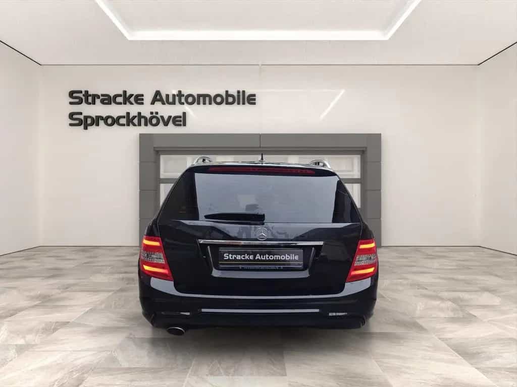 Mercedes-Benz C 180 T CGI *AMG LINE*Automatik*AHK*Scheckheftge 06/2012-photo-3