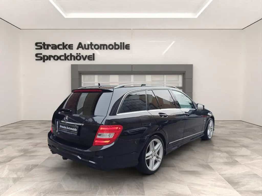 Mercedes-Benz C 180 T CGI *AMG LINE*Automatik*AHK*Scheckheftge 06/2012-photo-4