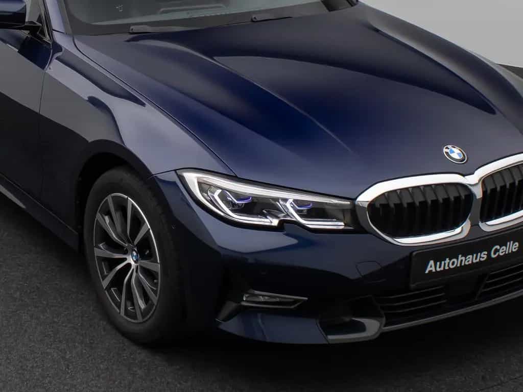 BMW 320 d xD Sport Line Kamera Laser HiFi AHK Komfort 07/2022-photo-18