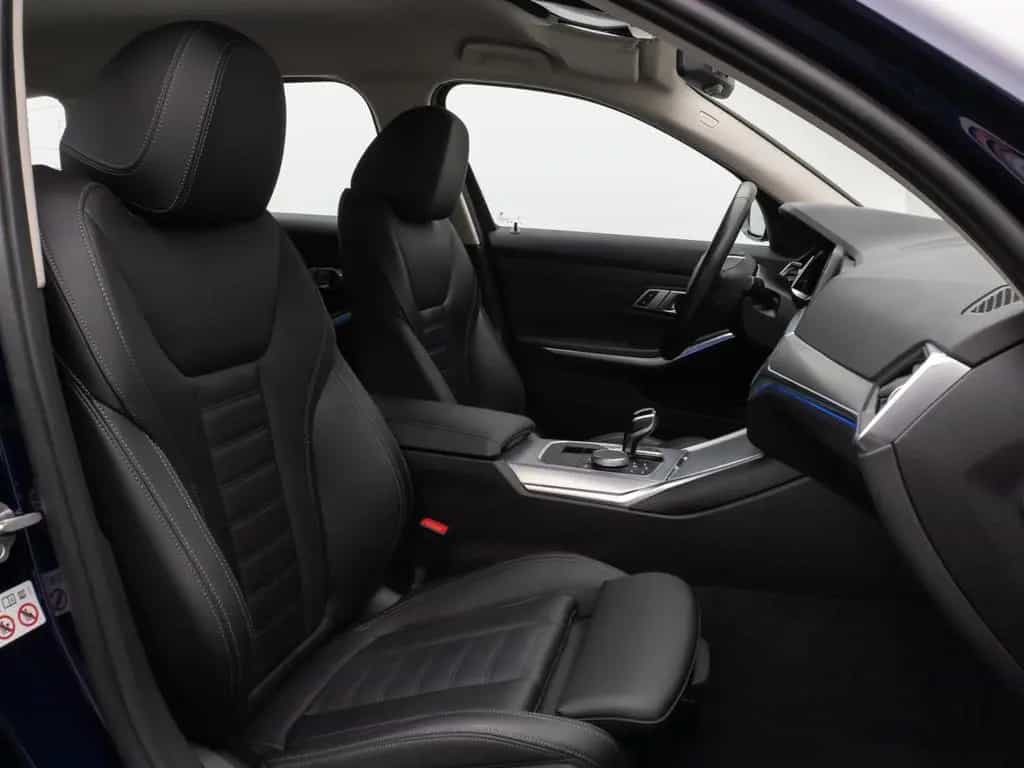 BMW 320 d xD Sport Line Kamera Laser HiFi AHK Komfort 07/2022-photo-35