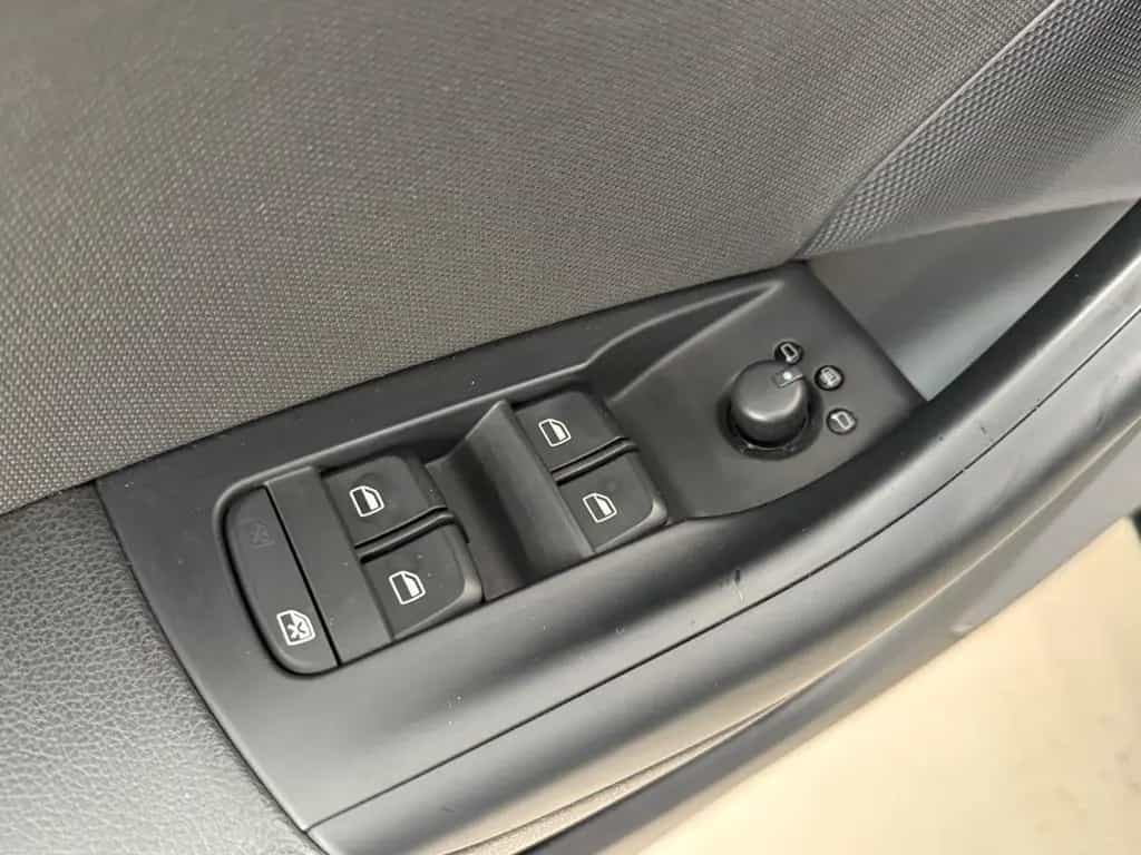 Audi Q3 1.4 TFSI S-Line S-Tronic Xenon 09/2014-photo-23