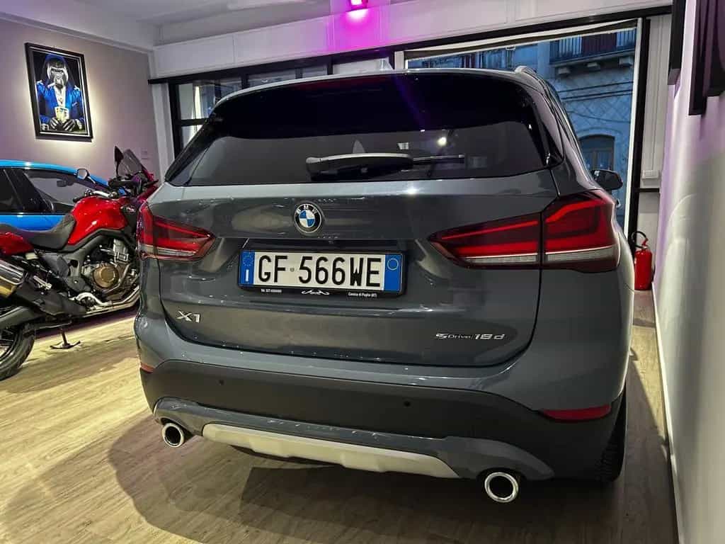 BMW X1 Bmw X1 sDrive18d xLine Plus Grigio Storm Bay 01/2022-photo-5