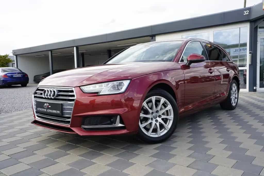 Audi A4 40 TDI*Quattro*Kamera*Sthz.*AHK*ACC*Massage 03/2019-photo-0