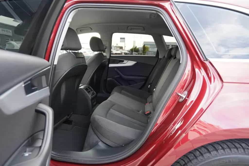 Audi A4 40 TDI*Quattro*Kamera*Sthz.*AHK*ACC*Massage 03/2019-photo-14