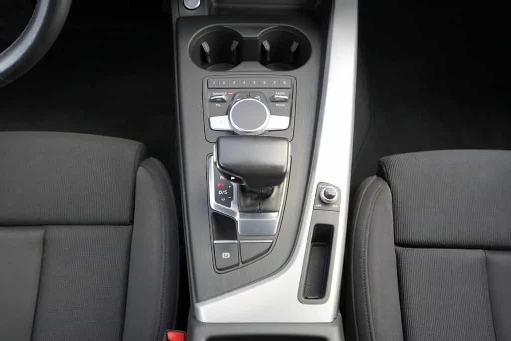 Audi A4 40 TDI*Quattro*Kamera*Sthz.*AHK*ACC*Massage 03/2019-photo-28