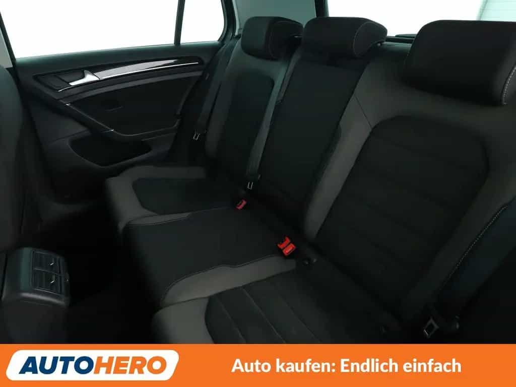 Volkswagen Golf VII 1.5 TSI ACT Highline BlueMotion Tech 12/2017-photo-13
