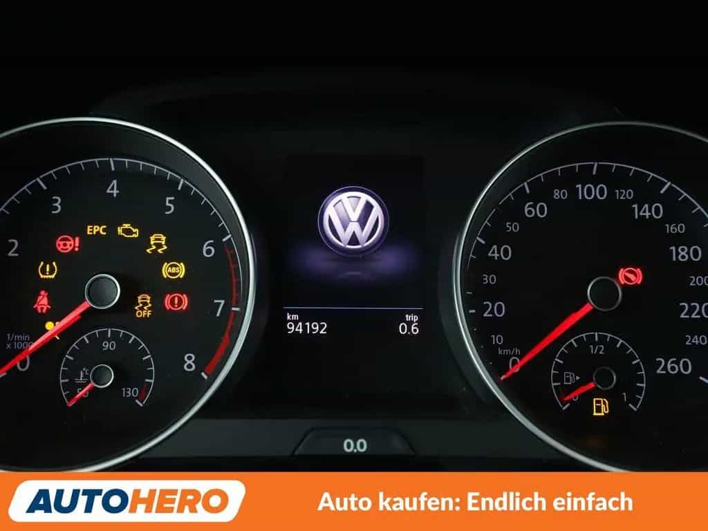 Volkswagen Golf VII 1.5 TSI ACT Highline BlueMotion Tech 12/2017-photo-19