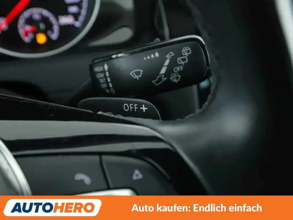 Volkswagen Golf VII 1.5 TSI ACT Highline BlueMotion Tech 12/2017-photo-27