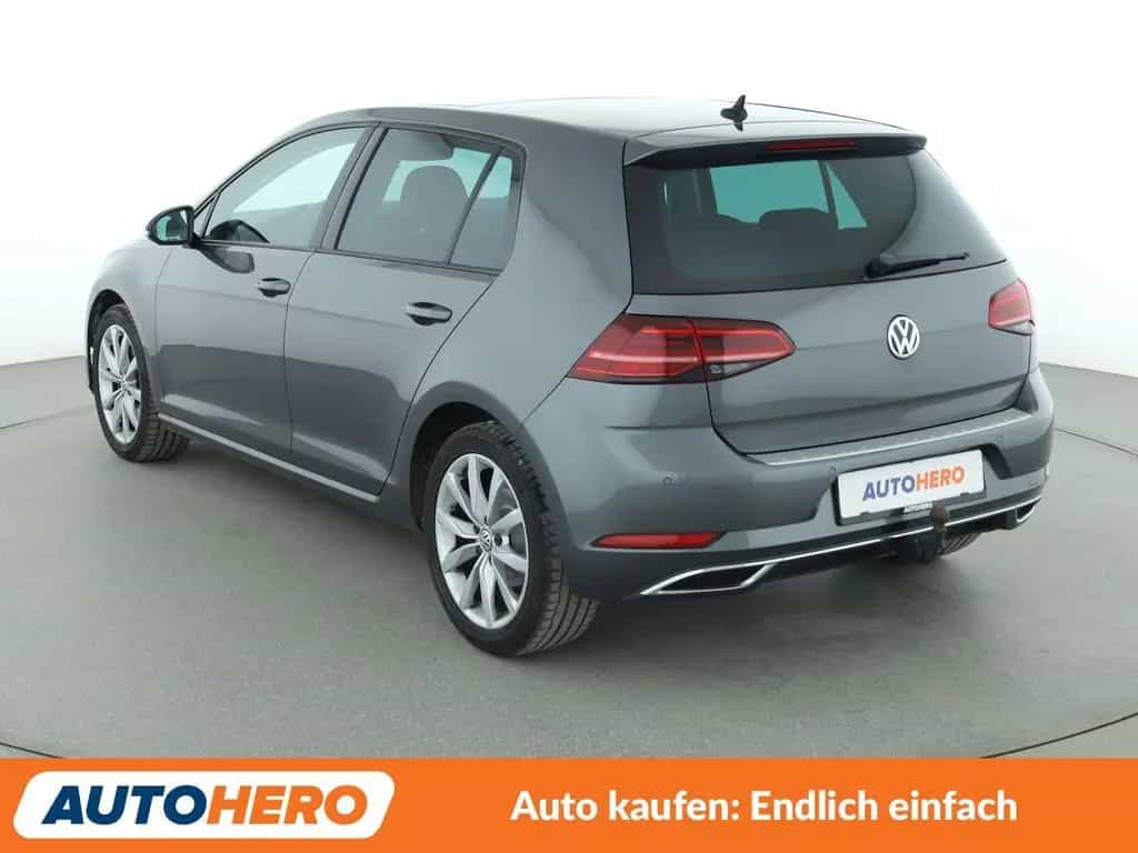 Volkswagen Golf VII 1.5 TSI ACT Highline BlueMotion Tech 12/2017-photo-3