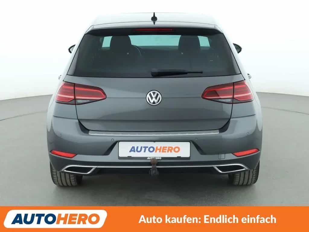 Volkswagen Golf VII 1.5 TSI ACT Highline BlueMotion Tech 12/2017-photo-4