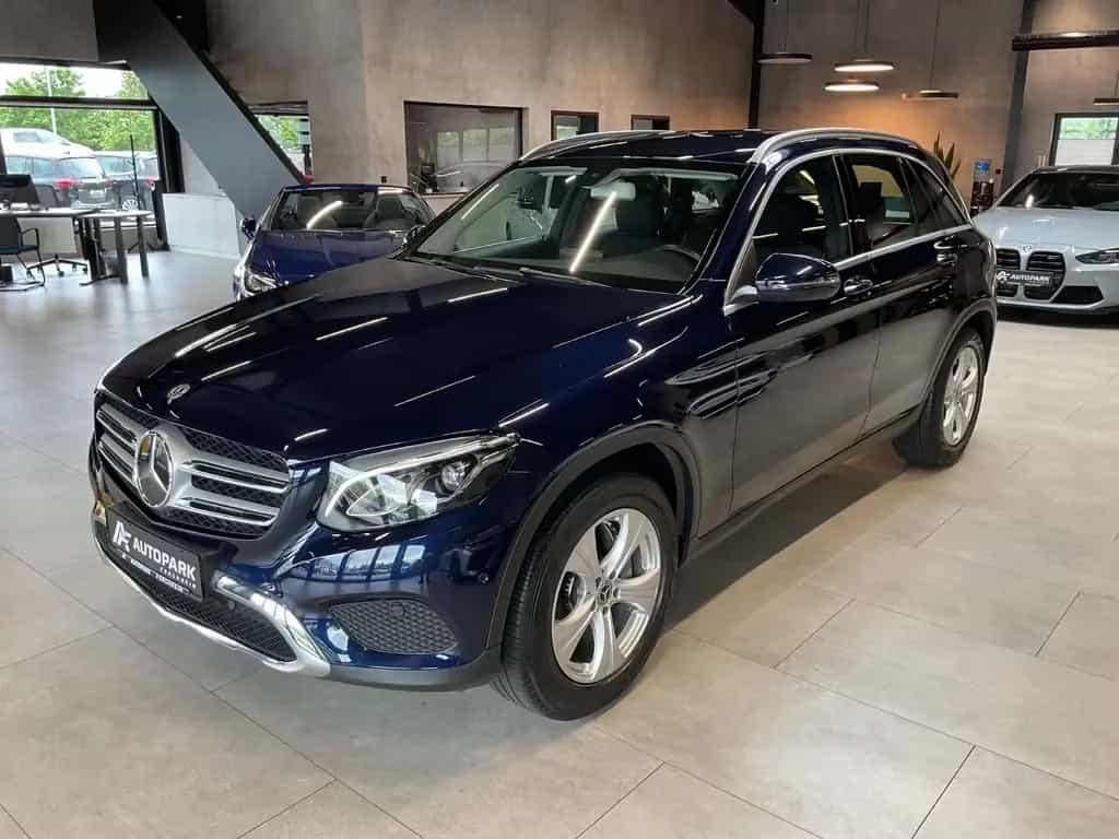 Mercedes-Benz GLC 300 4Matic Exclusive AHK Kamera LED Navi 02/2019-photo-0