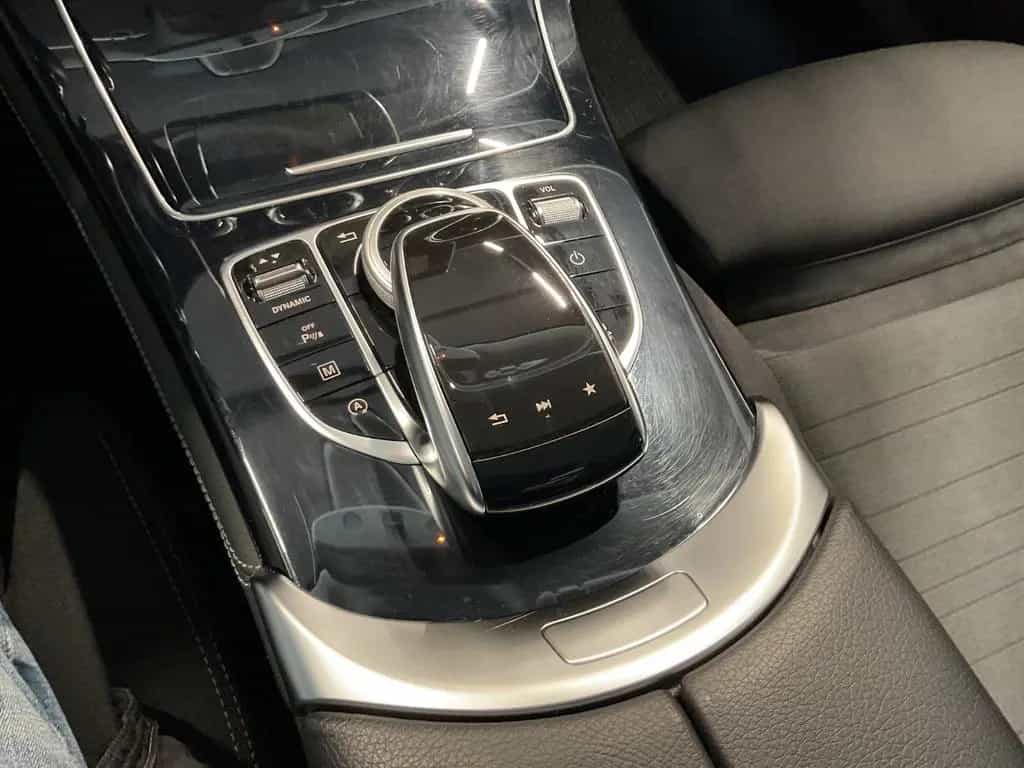 Mercedes-Benz GLC 300 4Matic Exclusive AHK Kamera LED Navi 02/2019-photo-12