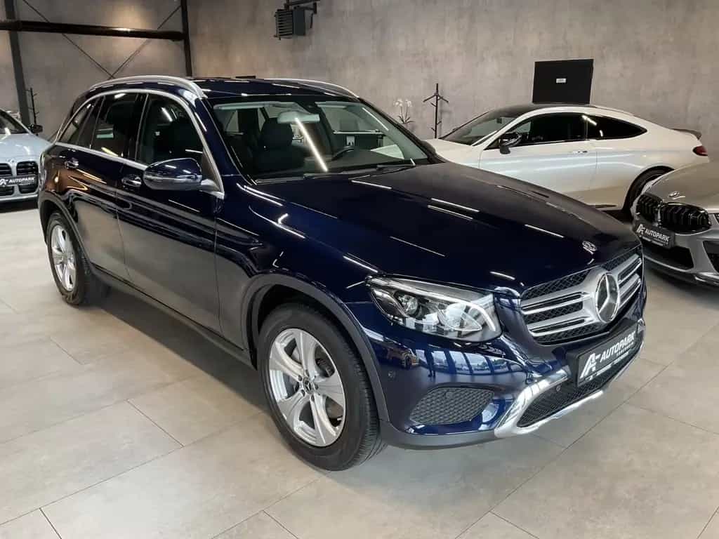 Mercedes-Benz GLC 300 4Matic Exclusive AHK Kamera LED Navi 02/2019-photo-2
