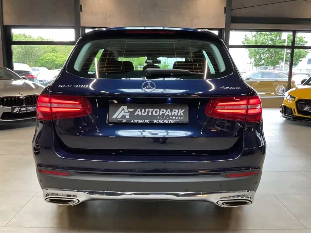 Mercedes-Benz GLC 300 4Matic Exclusive AHK Kamera LED Navi 02/2019-photo-4