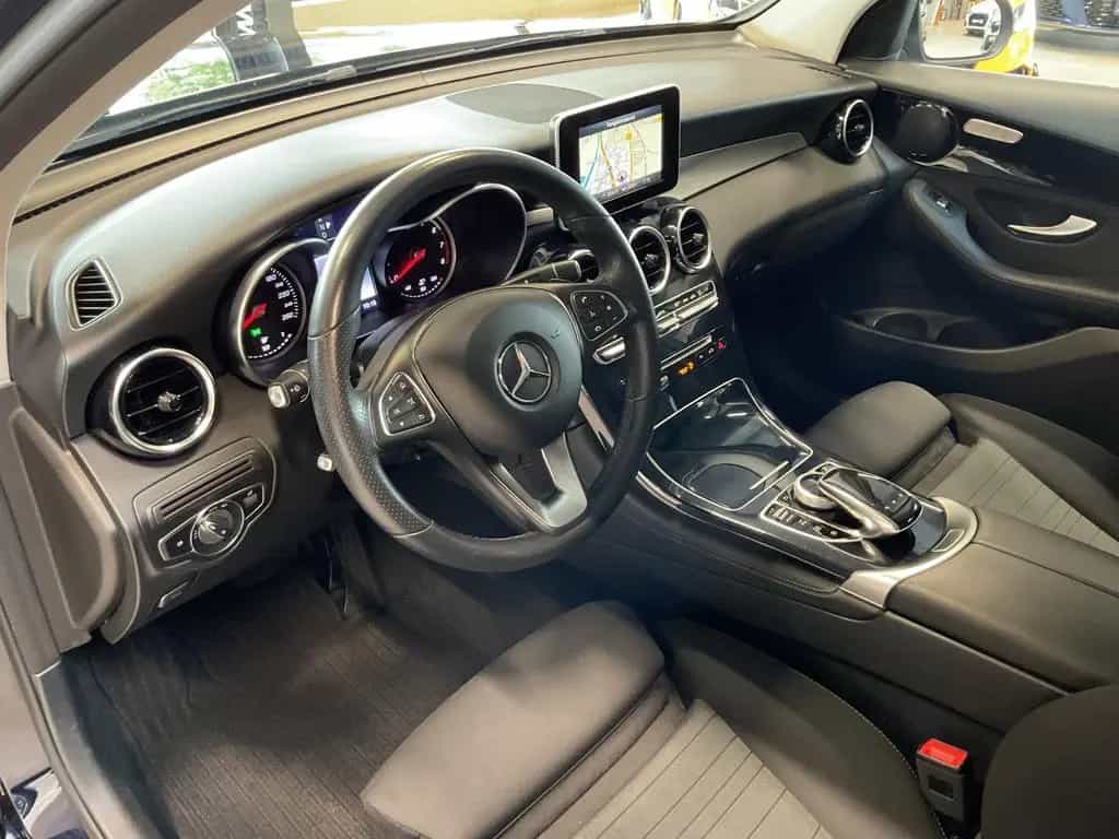 Mercedes-Benz GLC 300 4Matic Exclusive AHK Kamera LED Navi 02/2019-photo-7