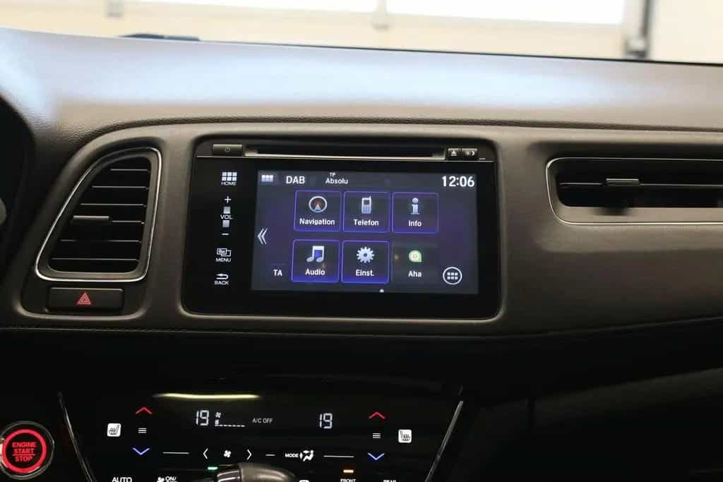 Honda HR-V Executive DAB Kamera Panorama 04/2019-photo-16