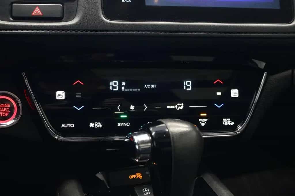 Honda HR-V Executive DAB Kamera Panorama 04/2019-photo-22