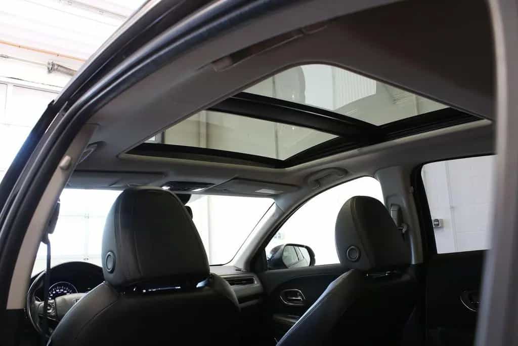 Honda HR-V Executive DAB Kamera Panorama 04/2019-photo-28