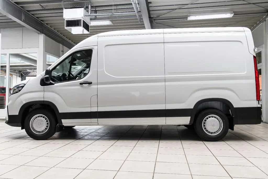 Maxus Deliver 9 Kasten L3H2 Deisel+Kamera+AppConnect null-photo-2