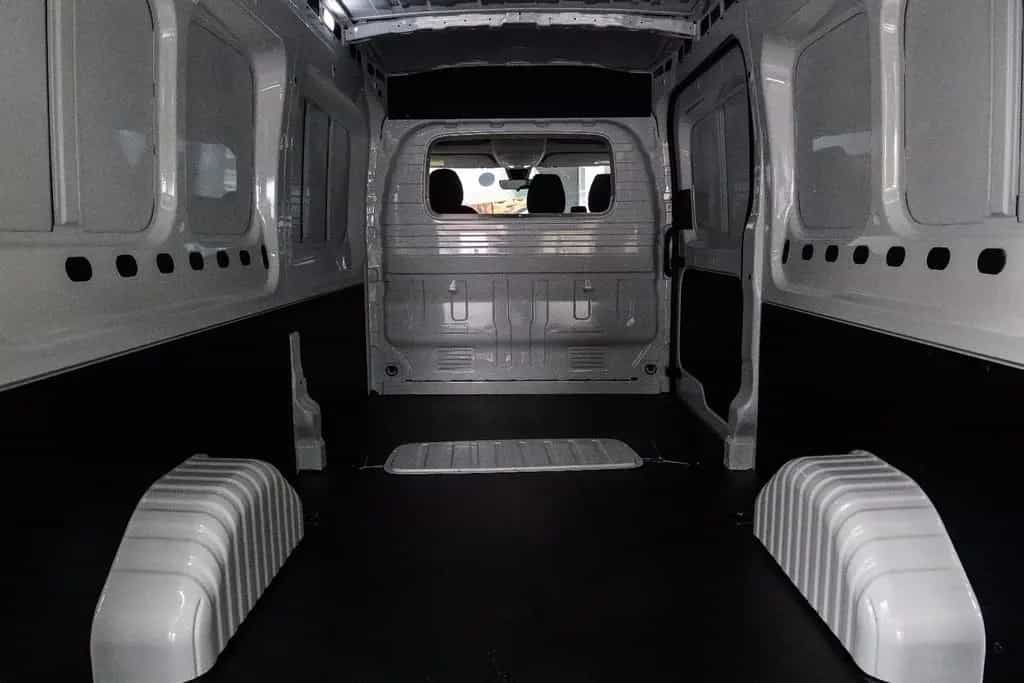 Maxus Deliver 9 Kasten L3H2 Deisel+Kamera+AppConnect null-photo-7