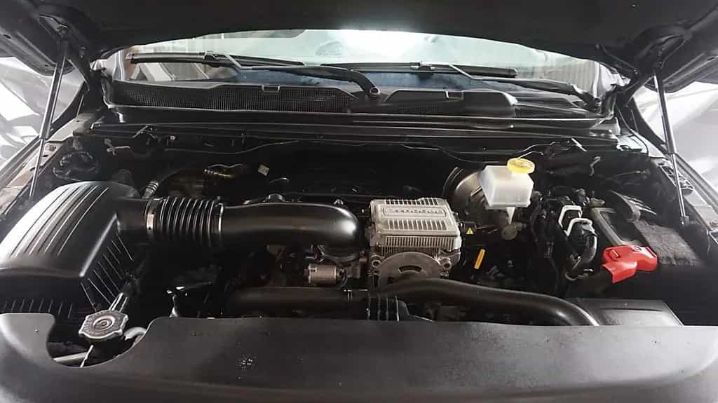 Dodge RAM 1500 HEMI *eTorque*AHK*Crew-Cab*6Sitzer* 02/2024-photo-26