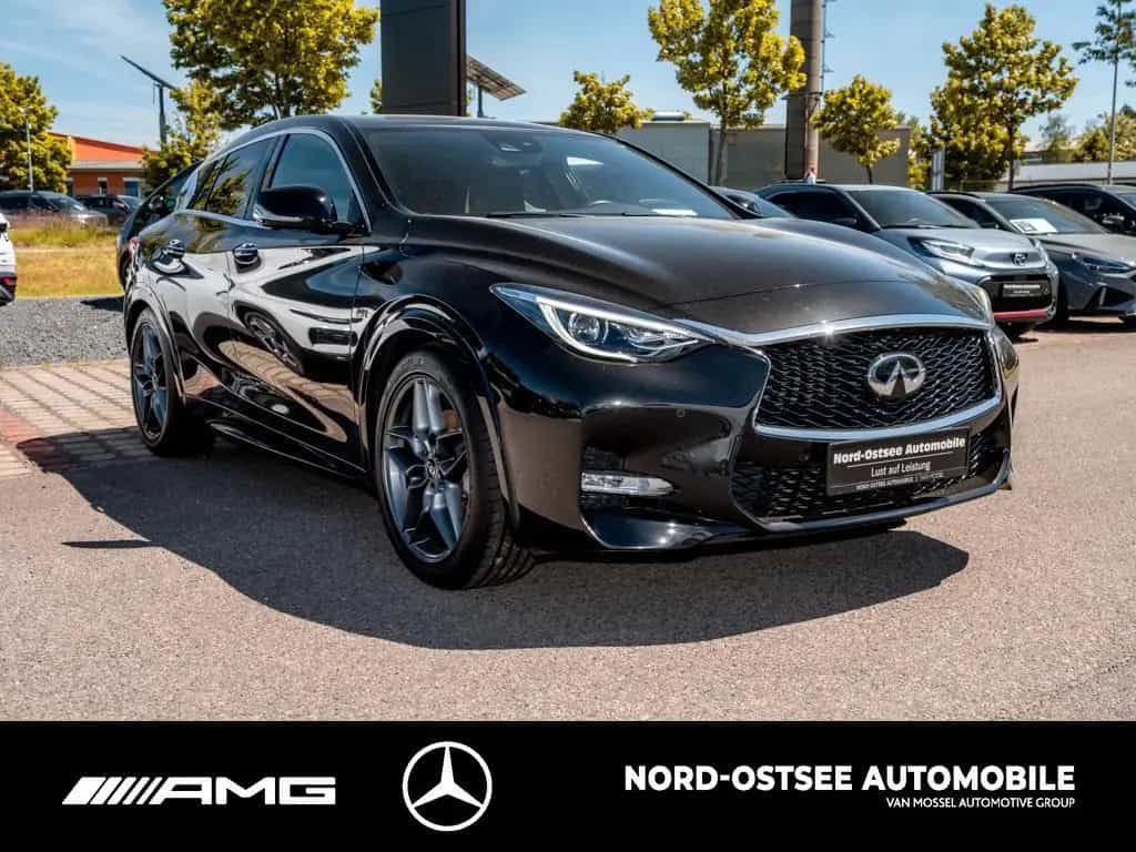 Infiniti Q30 2.0t SPORT AWD TEMPOMAT LED SHZ 12/2019-photo-2
