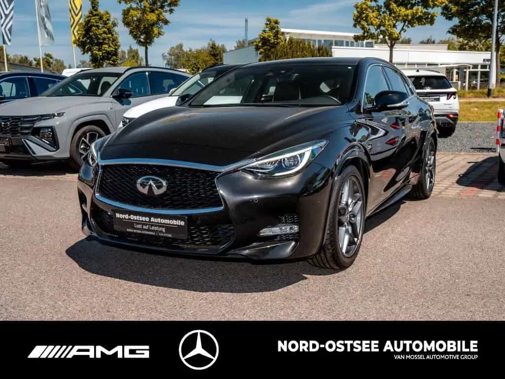 Infiniti Q30 2.0t SPORT AWD TEMPOMAT LED SHZ 12/2019-photo-5