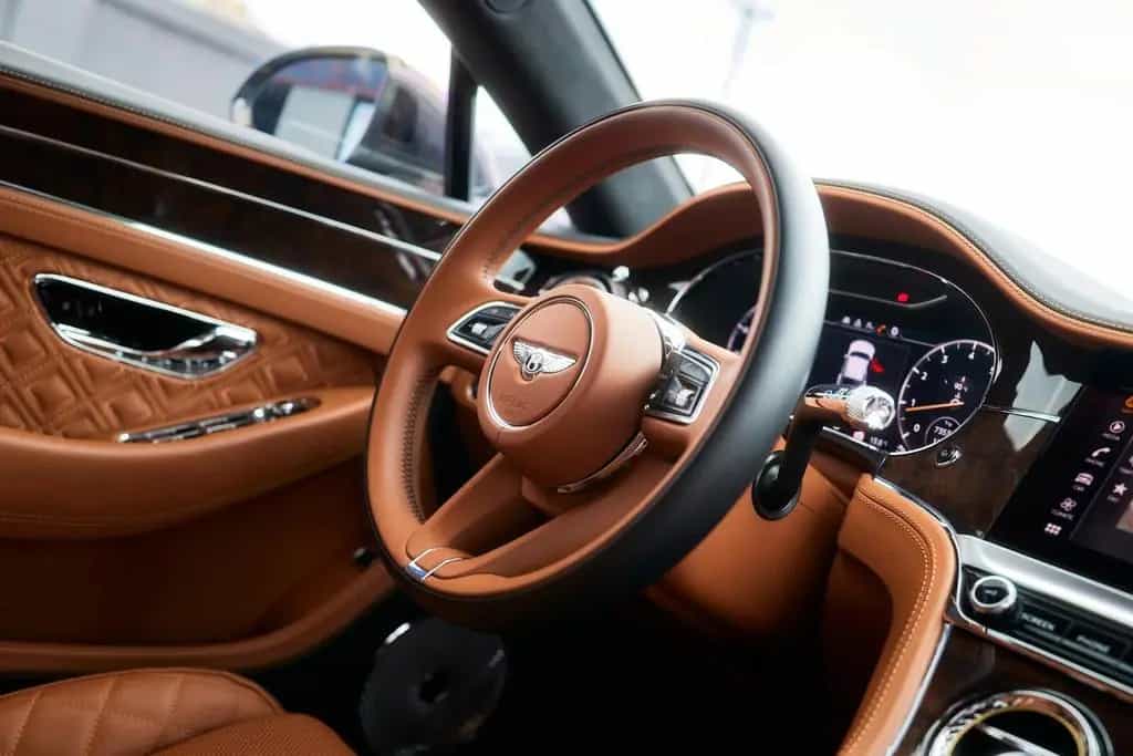 Bentley Continental GT Azure V8 2023 In Stock 01/2023-photo-15