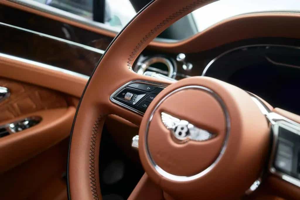 Bentley Continental GT Azure V8 2023 In Stock 01/2023-photo-23