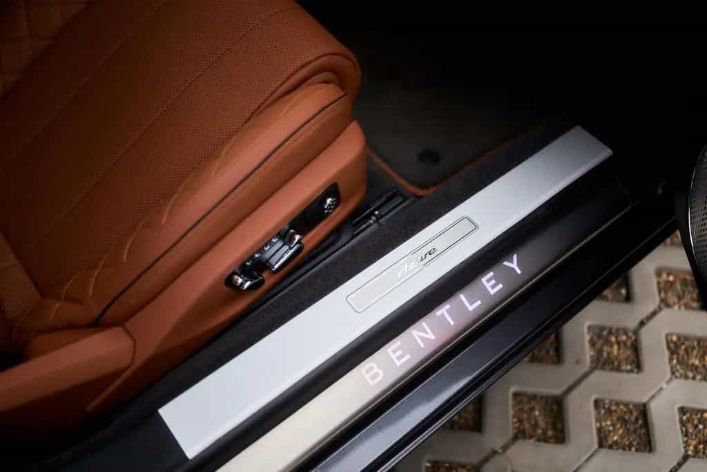 Bentley Continental GT Azure V8 2023 In Stock 01/2023-photo-27