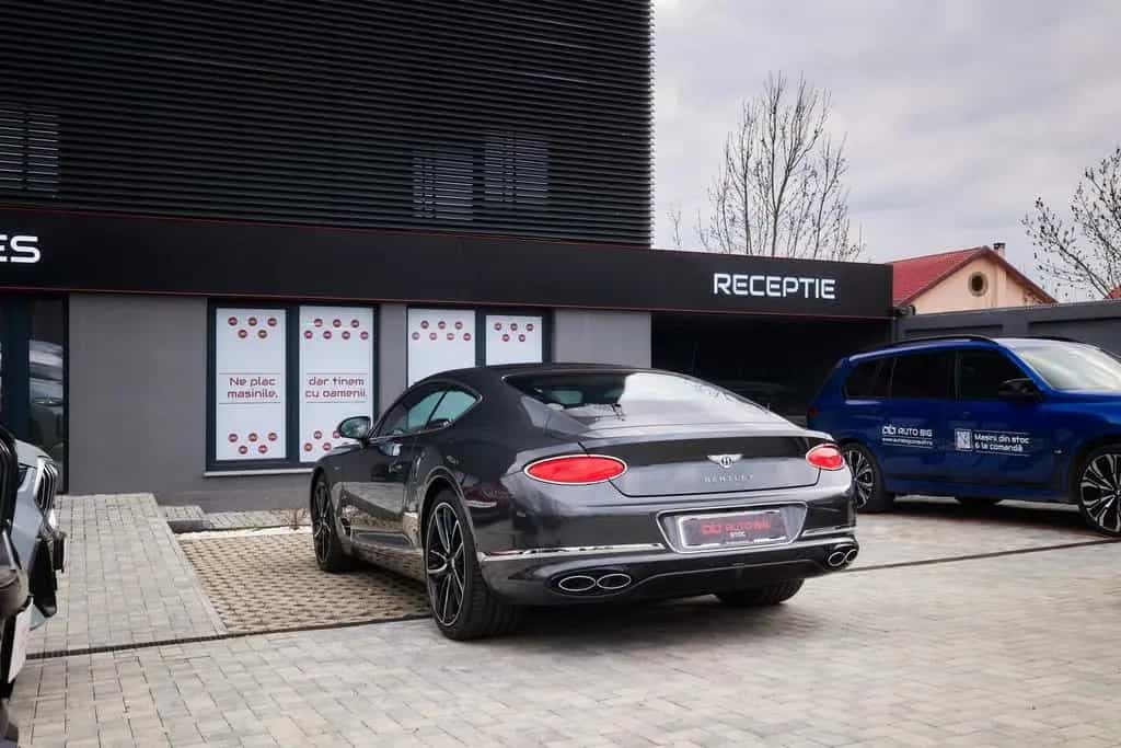 Bentley Continental GT Azure V8 2023 In Stock 01/2023-photo-9