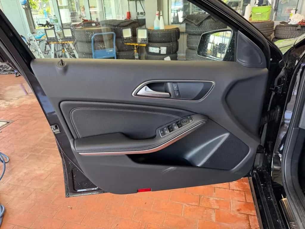 Mercedes-Benz A 180 Urban BlueEfficiency Navi Bluetooth PDC SH 01/2017-photo-13