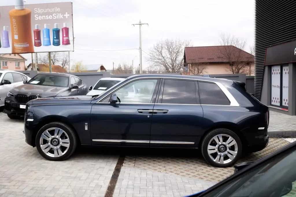 Rolls-Royce Cullinan 2019 In Stock 01/2019-photo-8