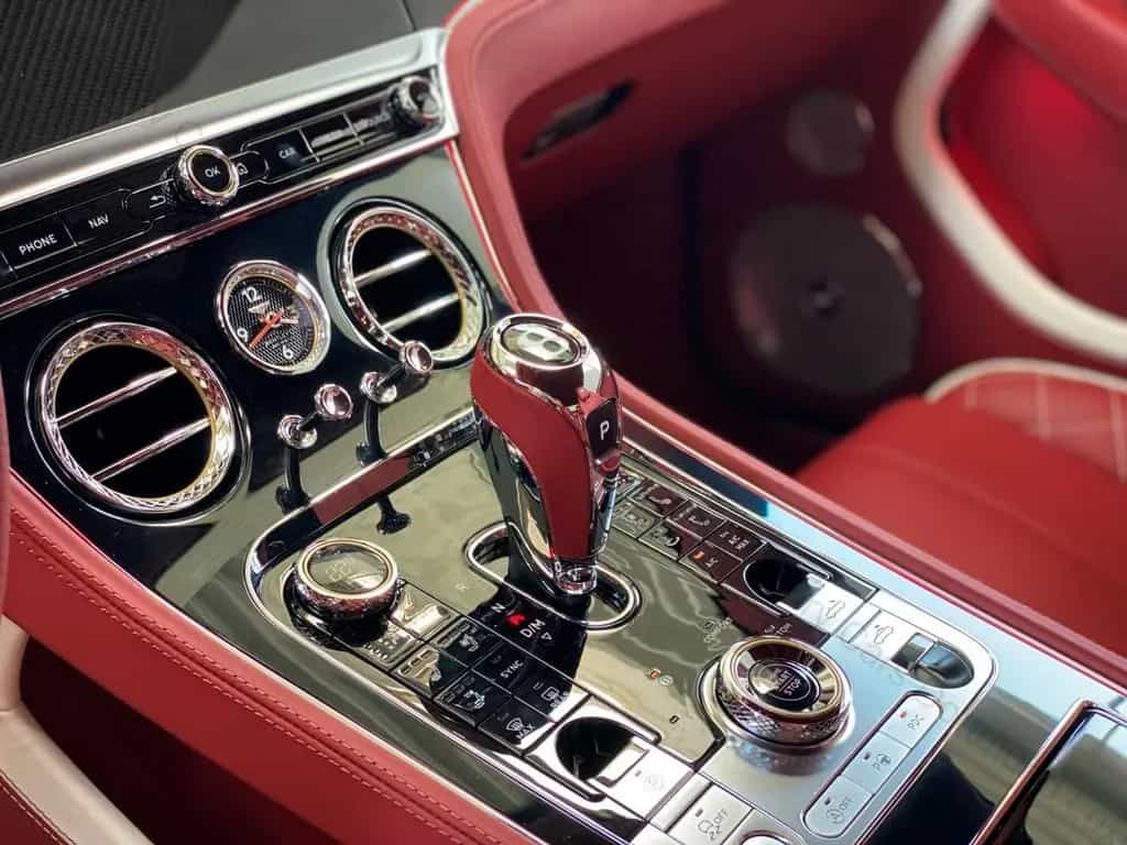Bentley Continental GTC Speed W12 full carbon Akrapovič 05/2024-photo-16