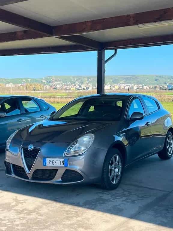 Alfa Romeo Giulietta 1.6 JTDm-2 105 CV Business 02/2013-photo-1